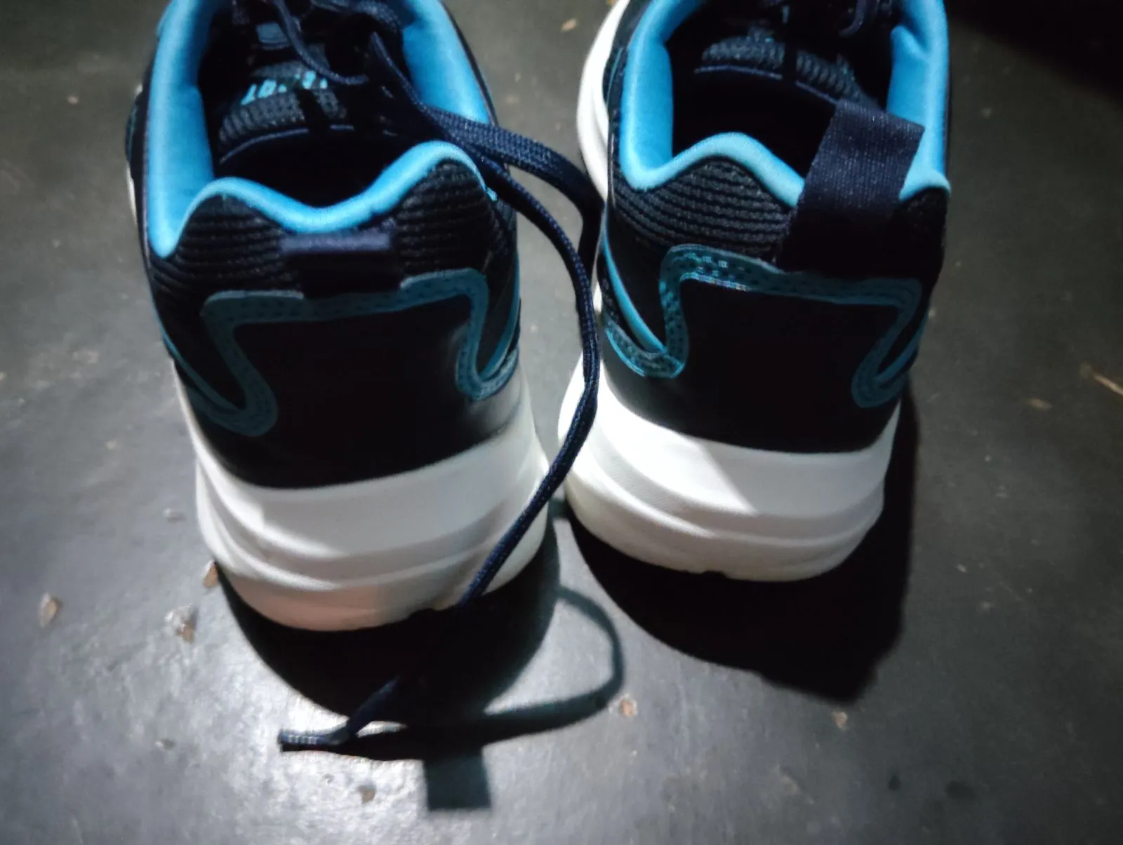 XLERATE SHOES BEST - Thumbnail 3