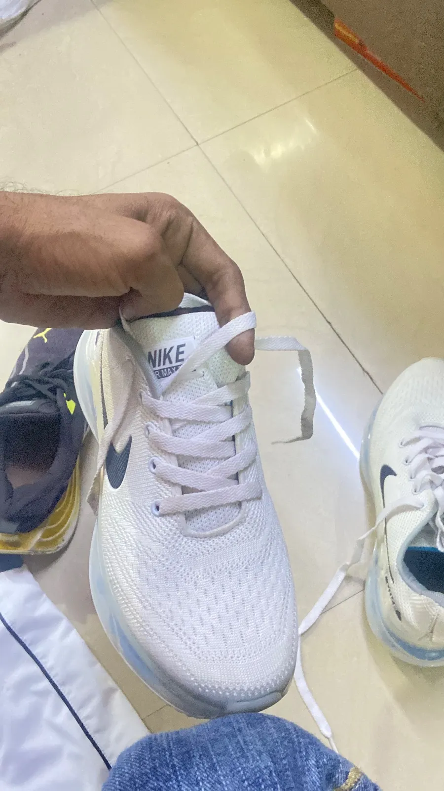 Shoes - Thumbnail 3