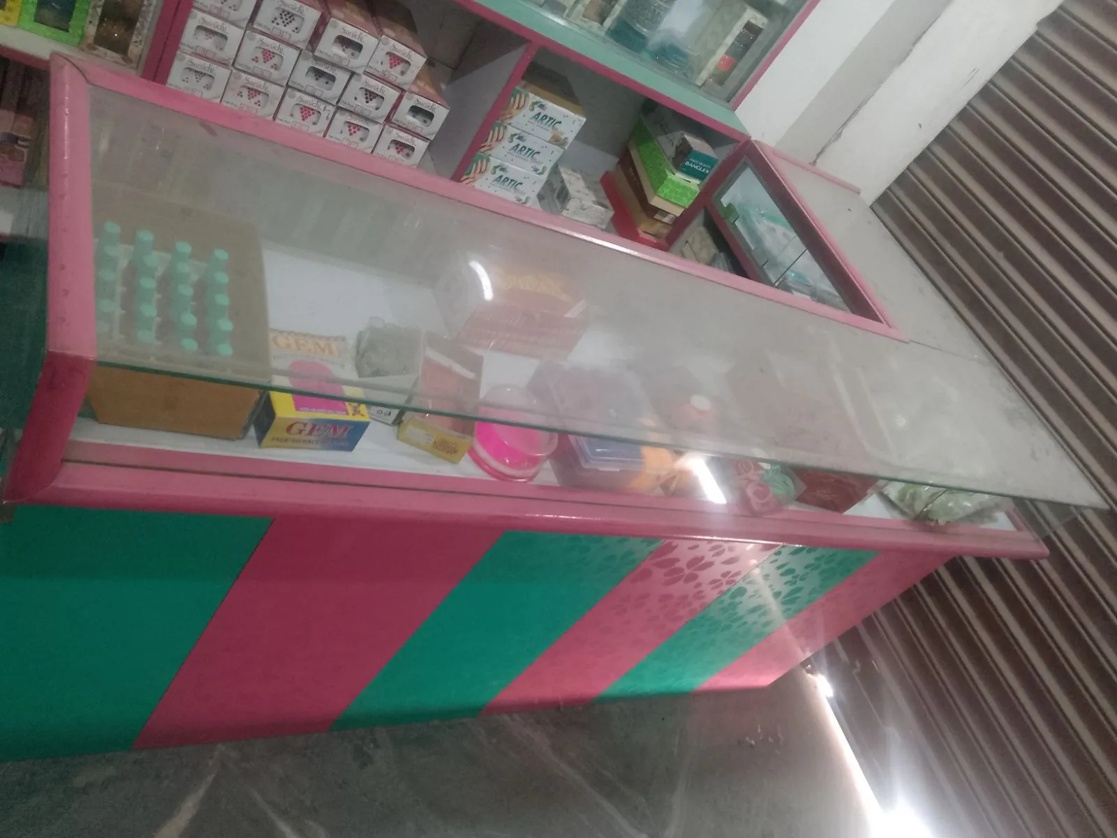 SHOP COUNTER & RACKS for sale in Jaipur, Rajasthan