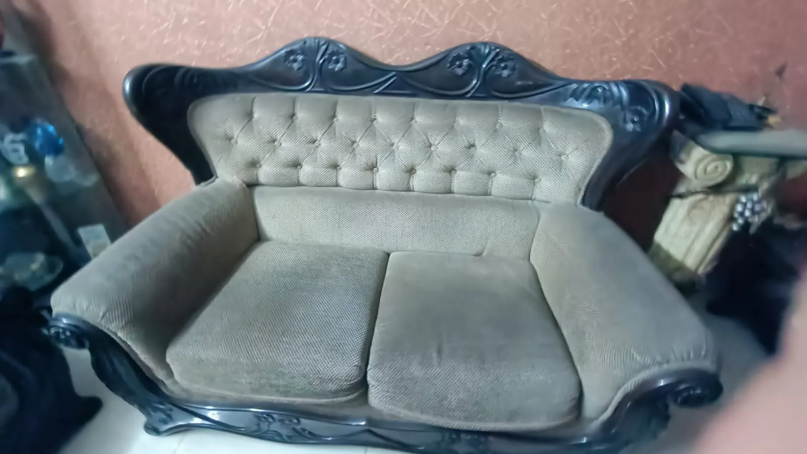 5 seater sofa set and for sale in Zirakpur, Punjab