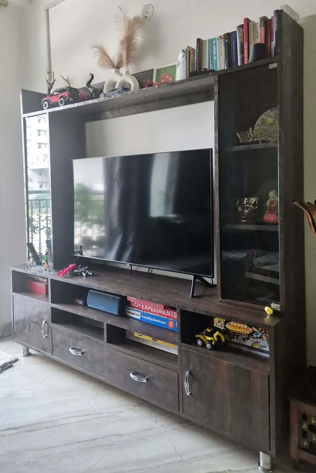 TV Cabinet for sale in Noida, Uttar Pradesh