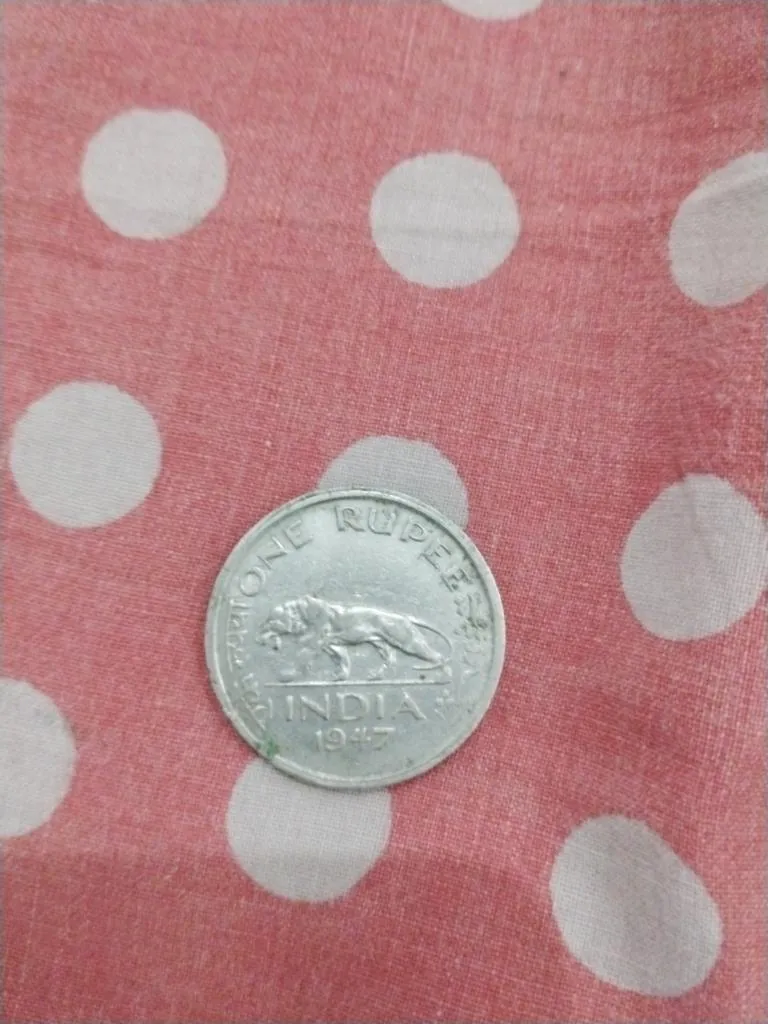 Old coins and notes - Thumbnail 4
