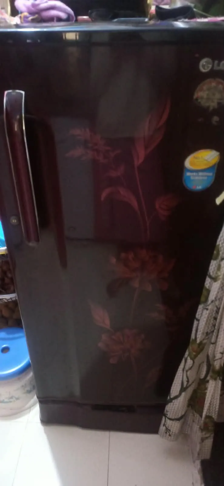 LG Refrigerator - Thumbnail 2