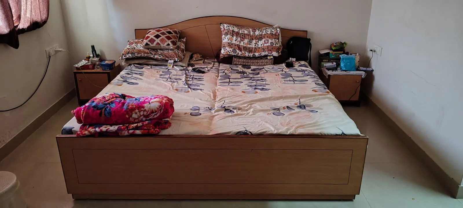 King size bed for sale in GURGAON, Haryana