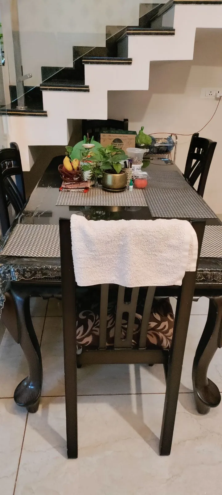 6 seater teak wood dining table for sale in Bengaluru, Karnataka