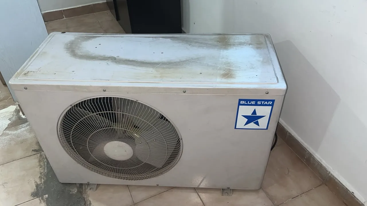3ton bluestar commercial AC in good excellent for sale - Thumbnail 4