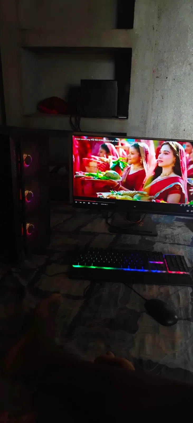 Desktop/Computer - Thumbnail 8
