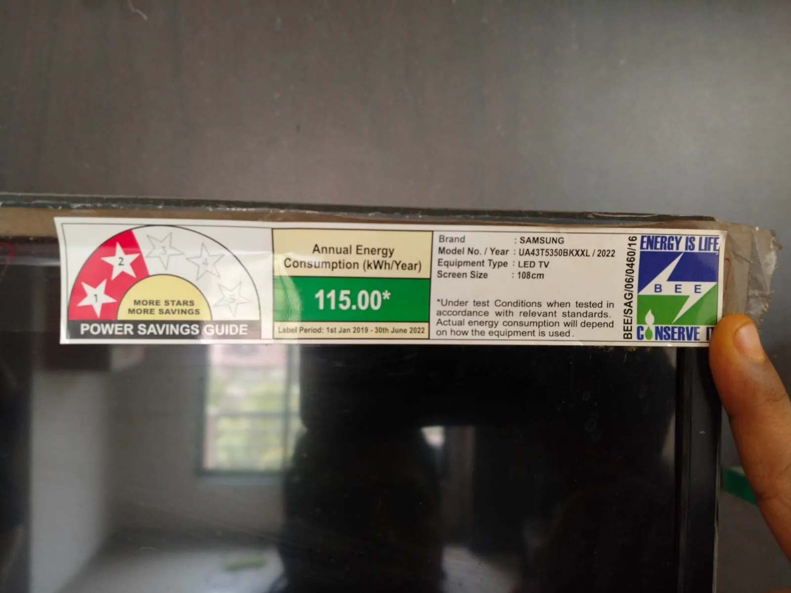 Samsung 43 inch ultra hd smart TV - Thumbnail 2