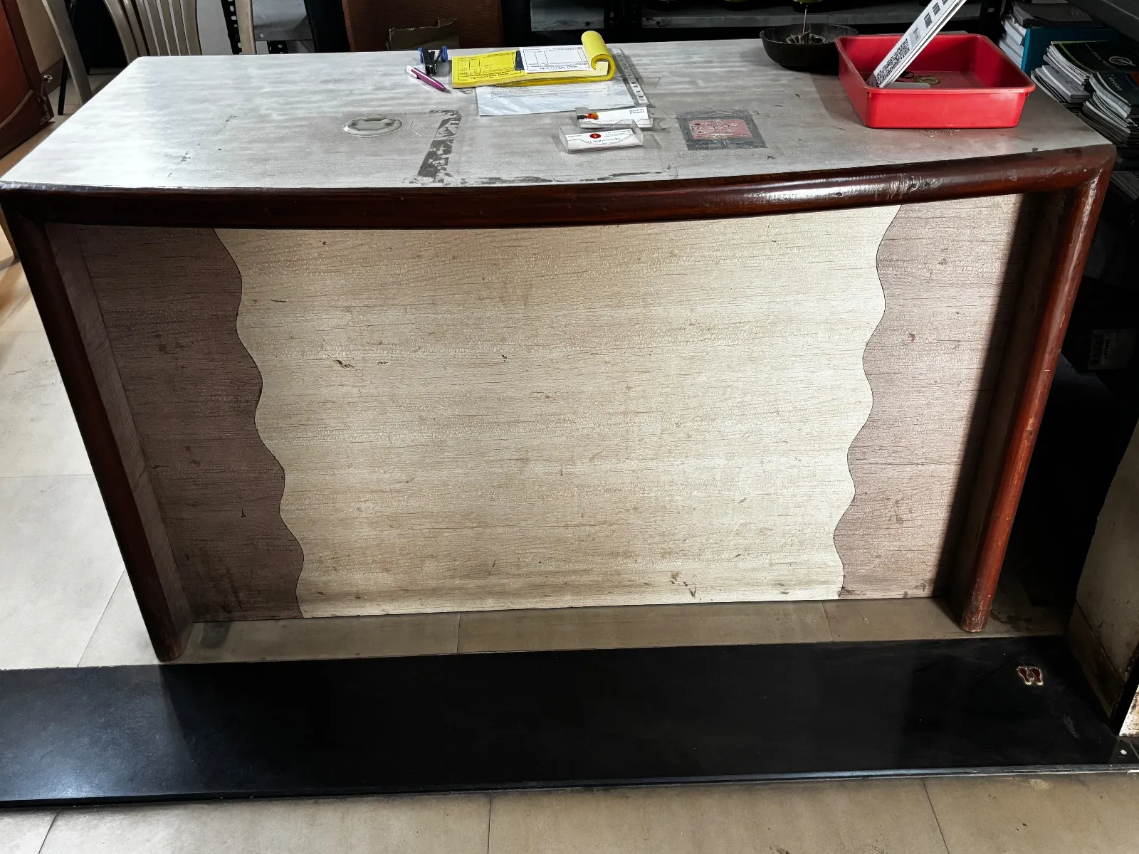 Office table in good condition for sale for sale in Pune, Maharashtra