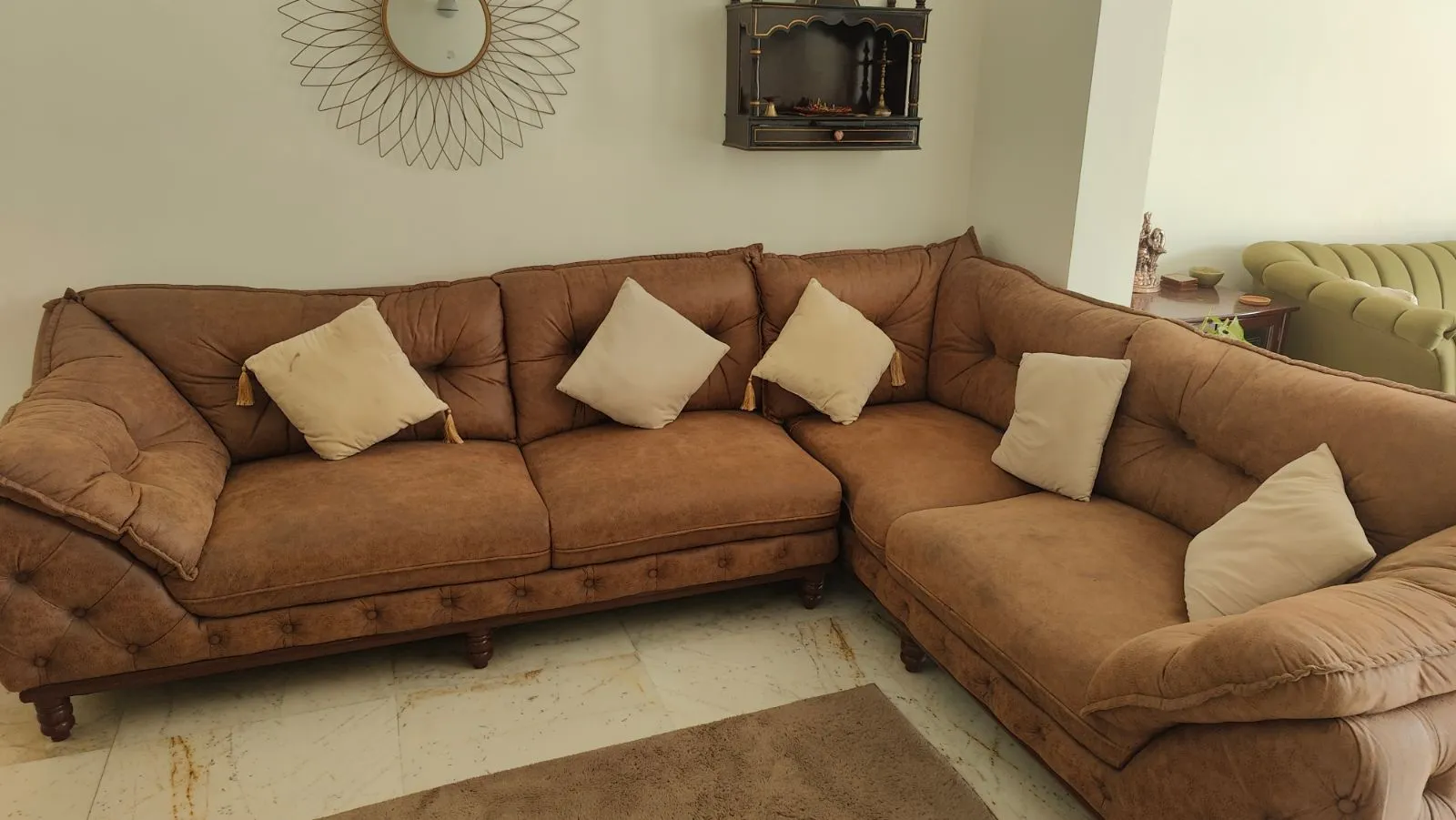 L-shape sofa - Thumbnail 3