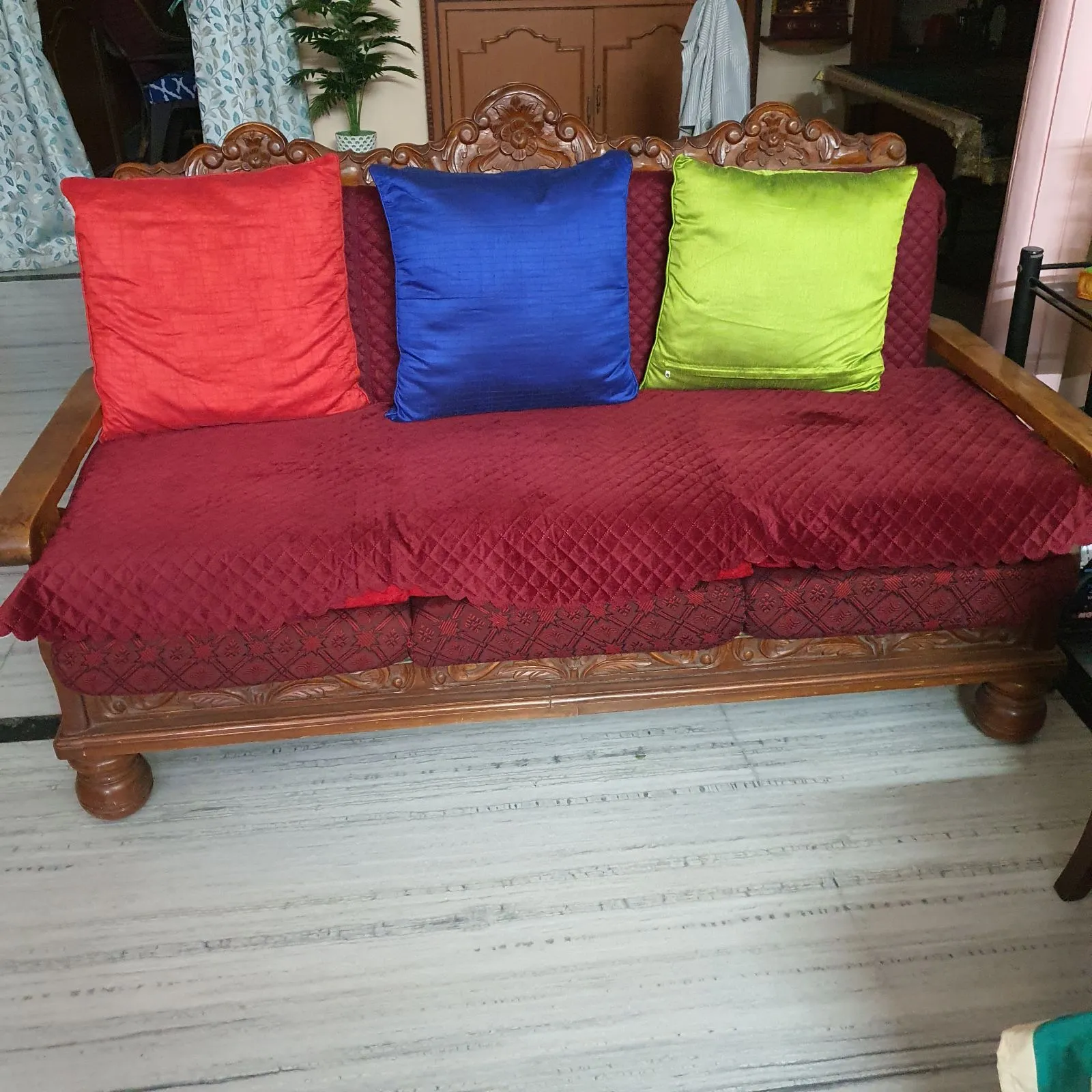 Teakwood sofa set - Thumbnail 2