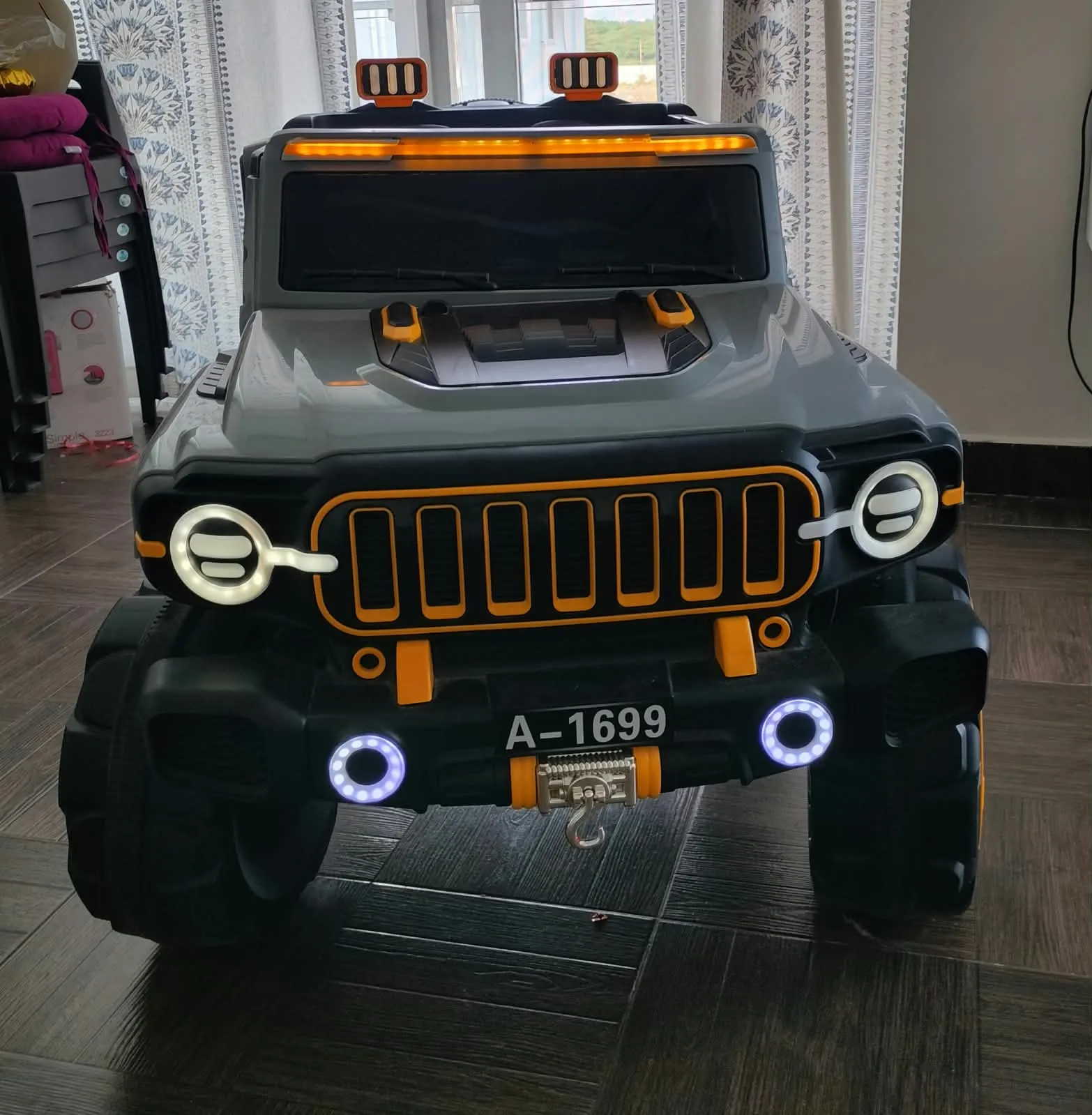 Kids 4x4 Electric Ride-On Jeep (Model A-1699) – Excellent Condition for sale in Chennai, Tamil Nadu