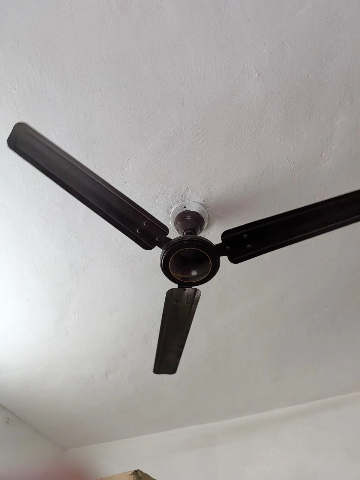 Fan for sale in Pune, Maharashtra