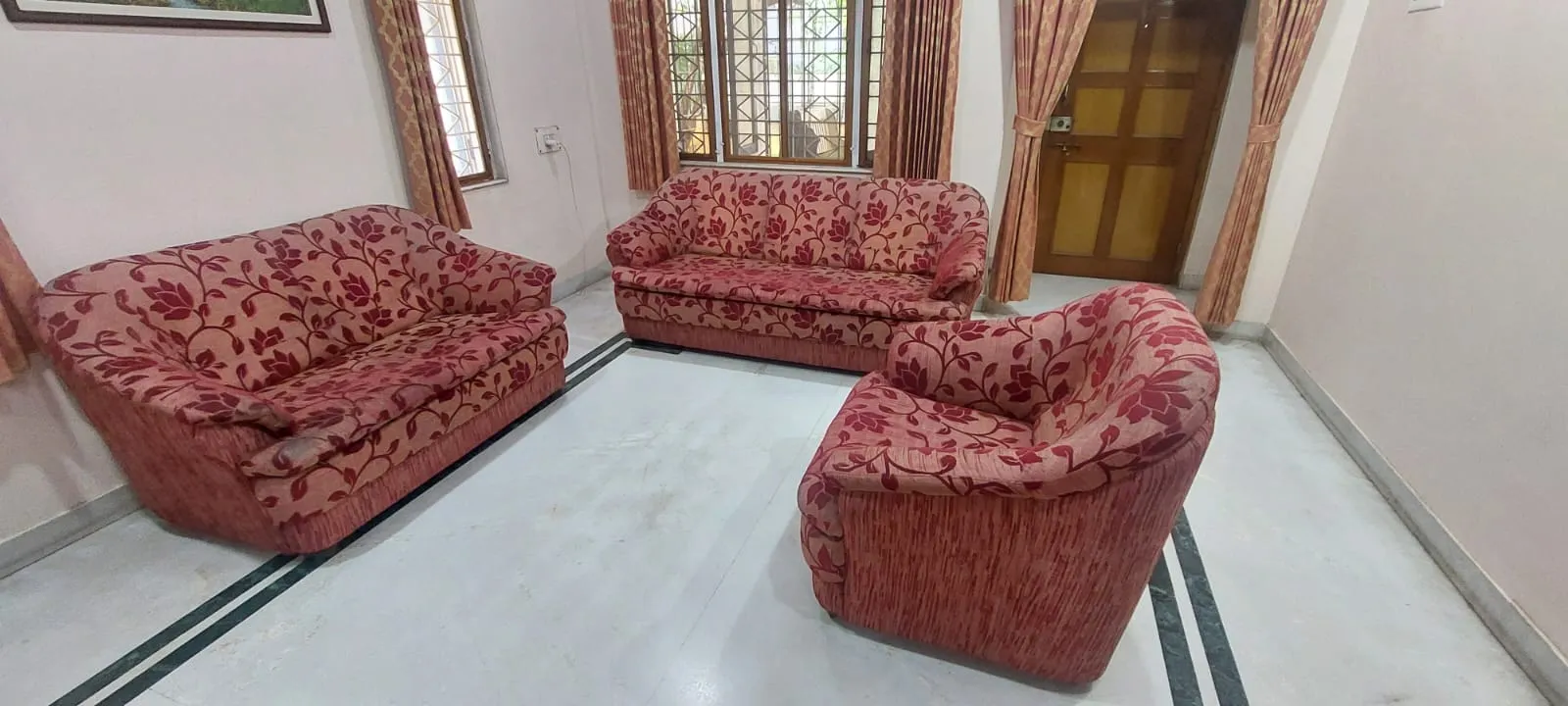 Sofa set - Thumbnail 4