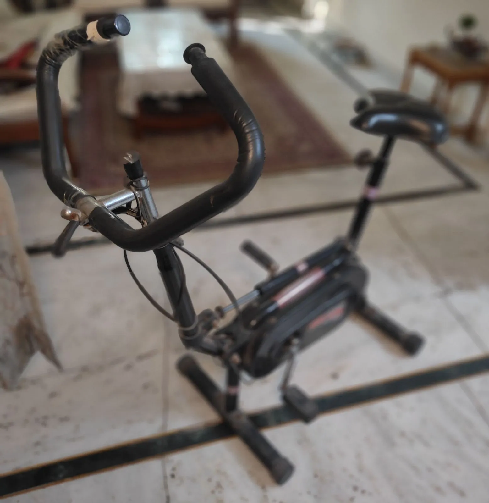 Exercise cycle for sale - Thumbnail 4