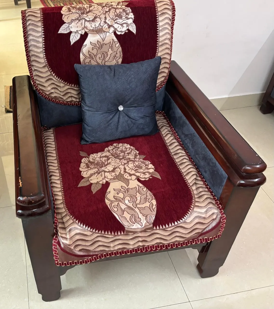 3+2 seater sofa - Thumbnail 2