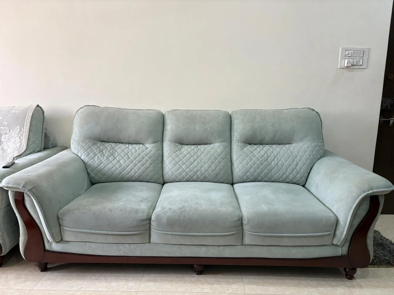 Sofa Set - Thumbnail 2