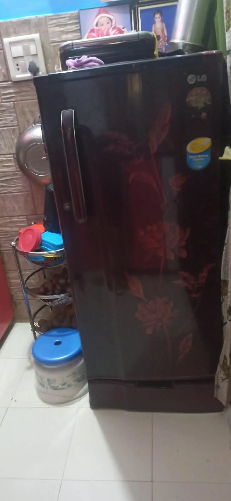 LG Refrigerator - Thumbnail 4