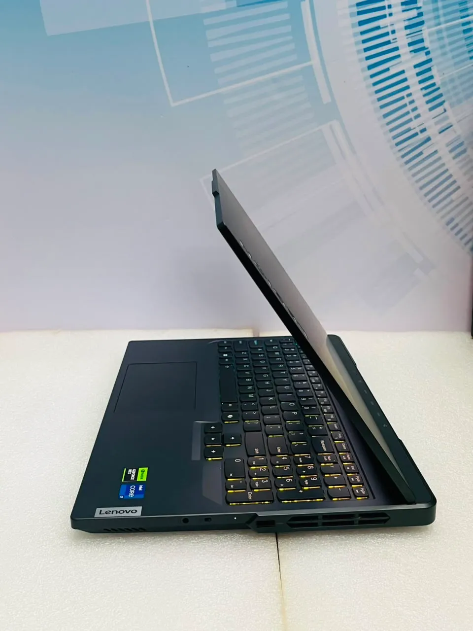 Lenovo Legion Pro 5i (1 month old) - Thumbnail 5