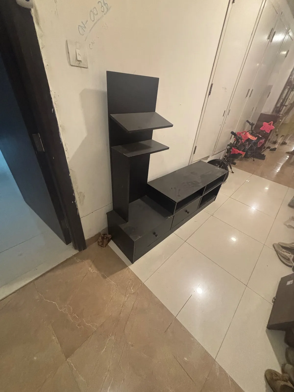 Wooden long TV unit - Thumbnail 2