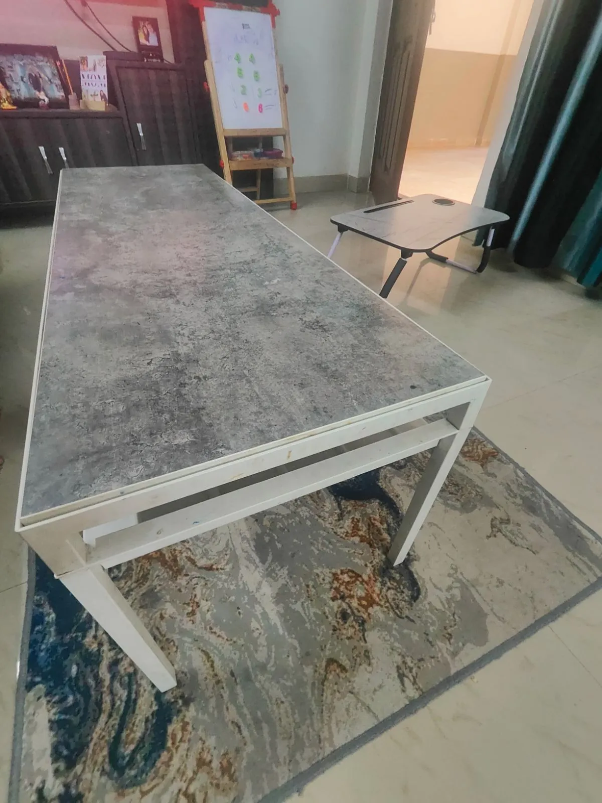 Multiple furniture - Thumbnail 2