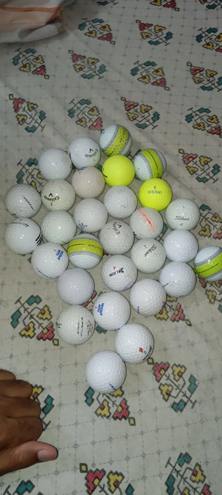 30 Premium Used Golf Balls – Pro V1, Chrome Soft, TP5 – Good Condition for sale in Delhi, Delhi