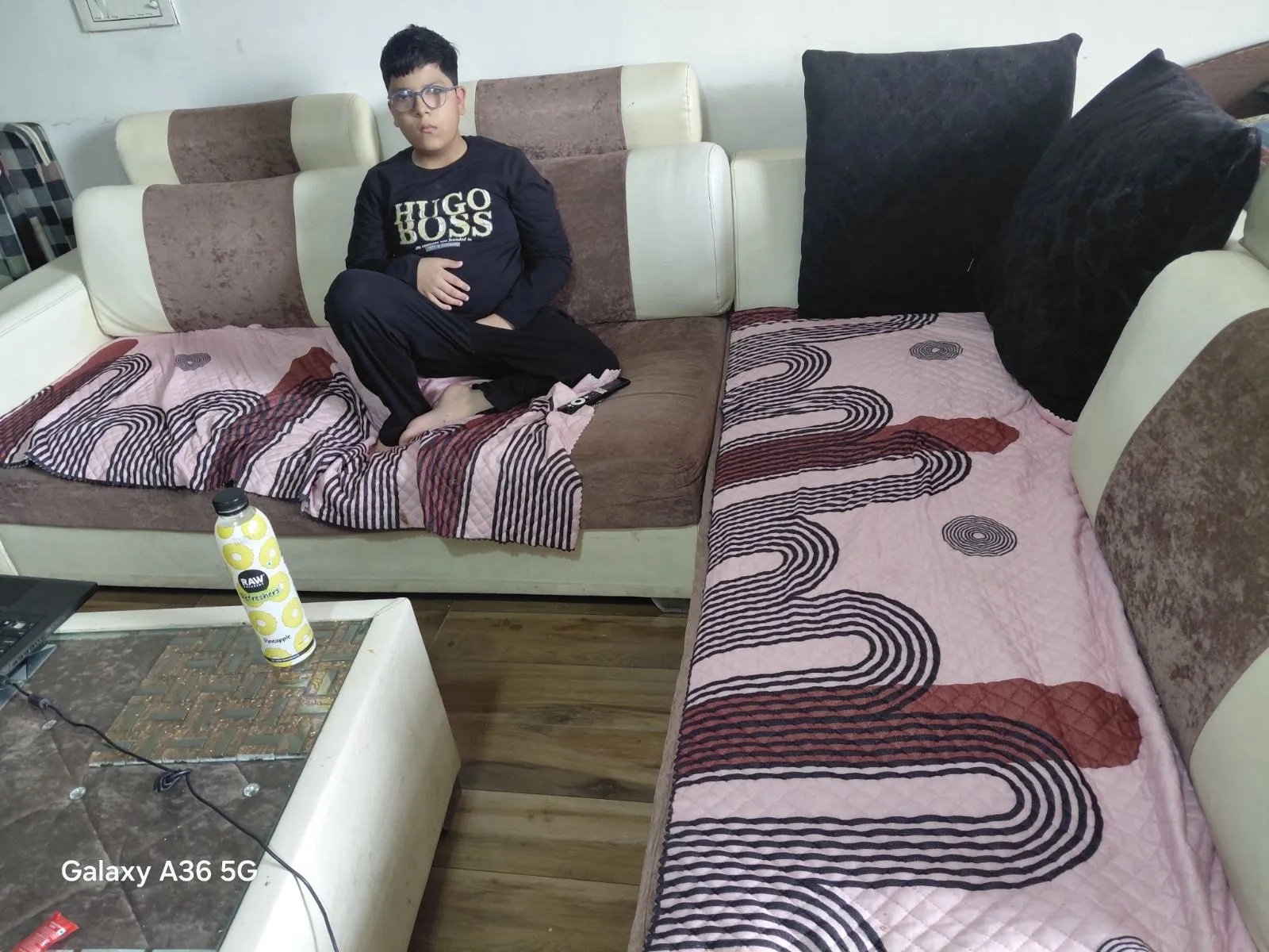 L shape sofa for sale in gurgaon, Haryana