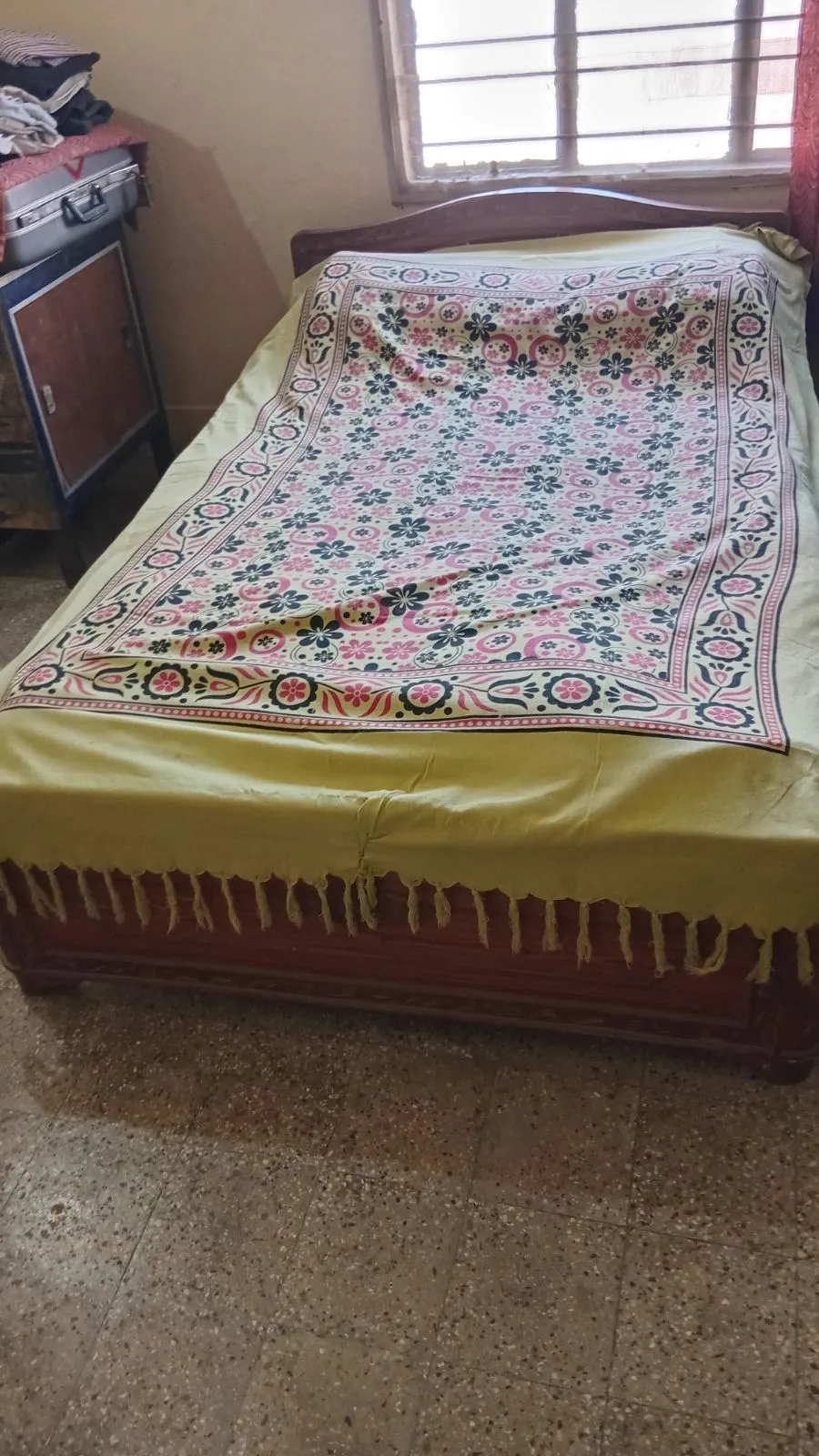 Wooden Cot 4X6 - Thumbnail 2