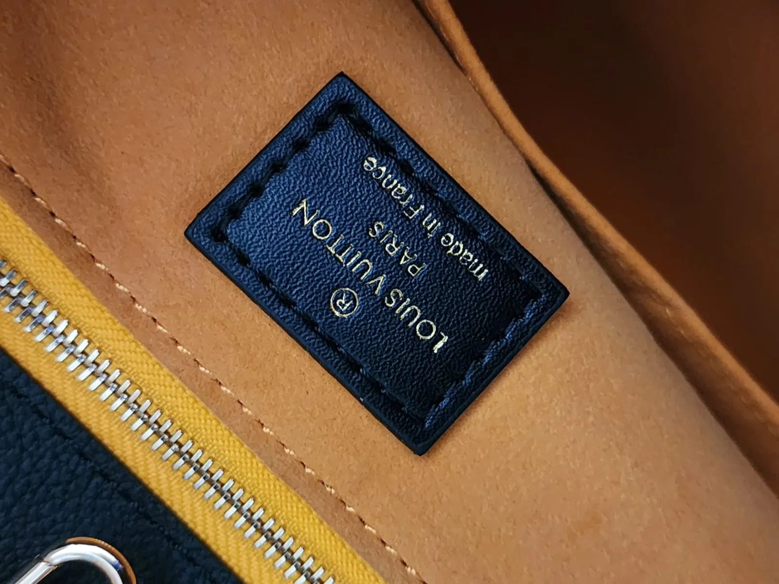 Louis Vuitton bag - Thumbnail 6