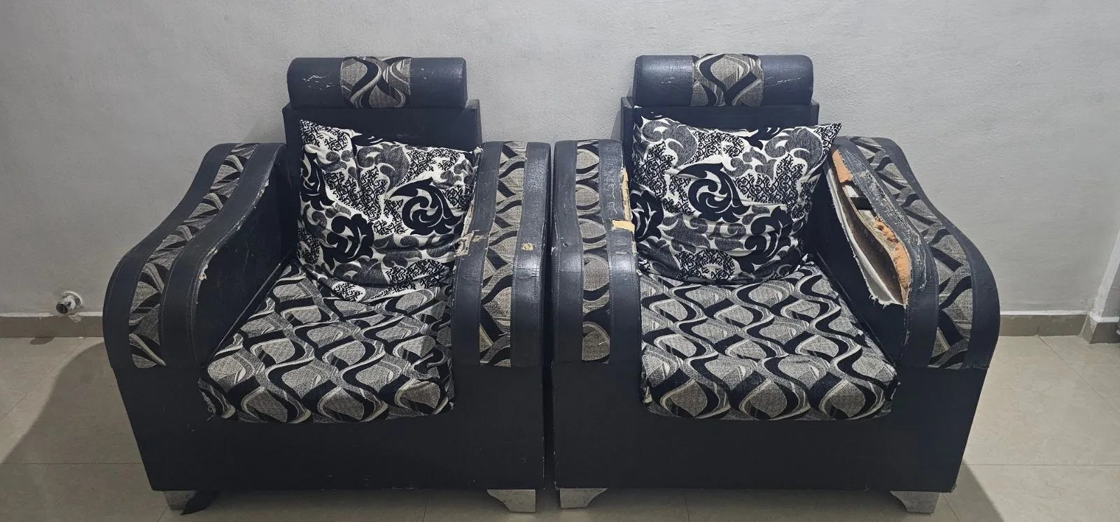Sofa set - Thumbnail 2