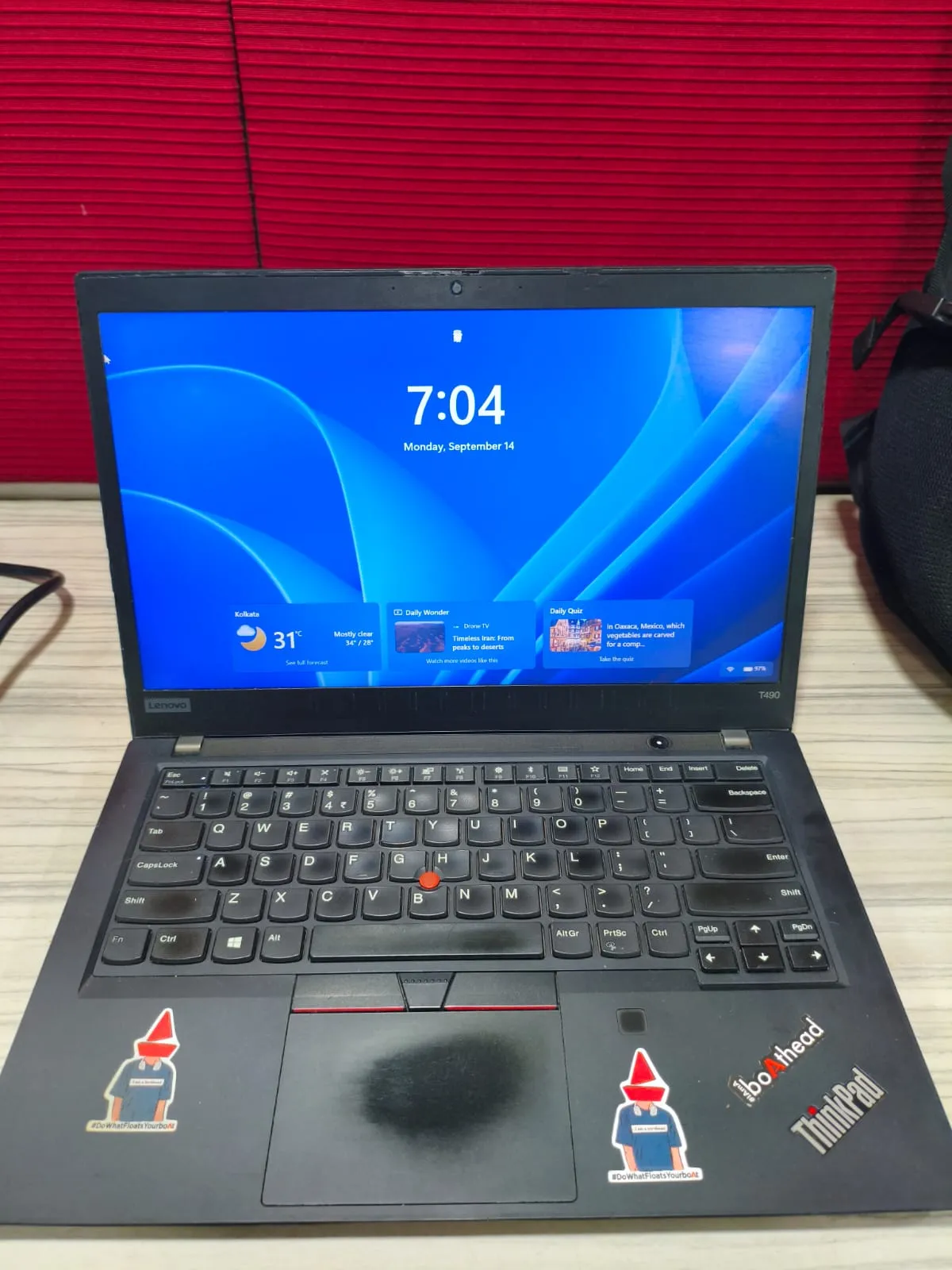LENOVO THINKPAD T490 - Thumbnail 3