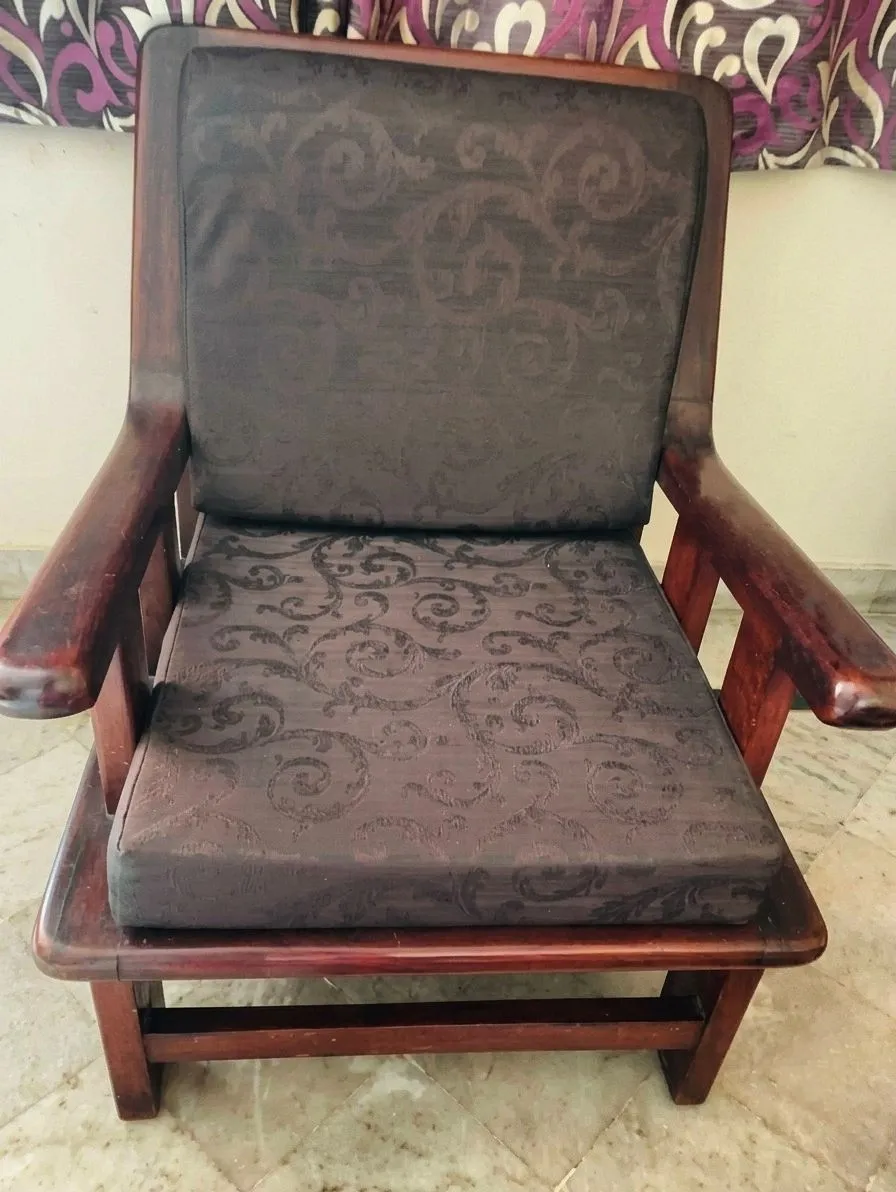 2 wooden sofa - Thumbnail 2