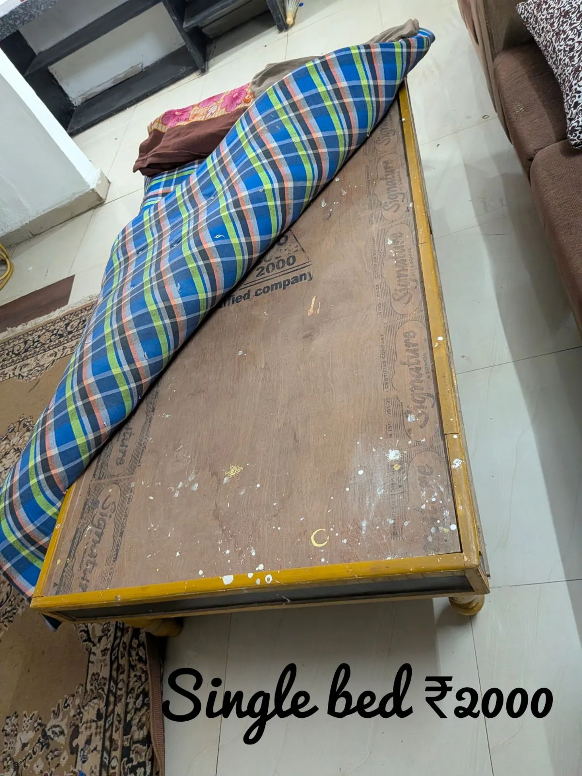 Wooden bed for sale in Pune, Maharashtra
