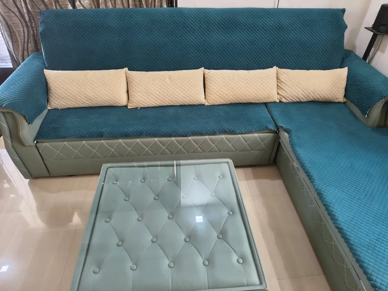 Premium L-Shape Sofa Cum Bed | Spacious 7-Seater | Excellent Condition - Thumbnail 15