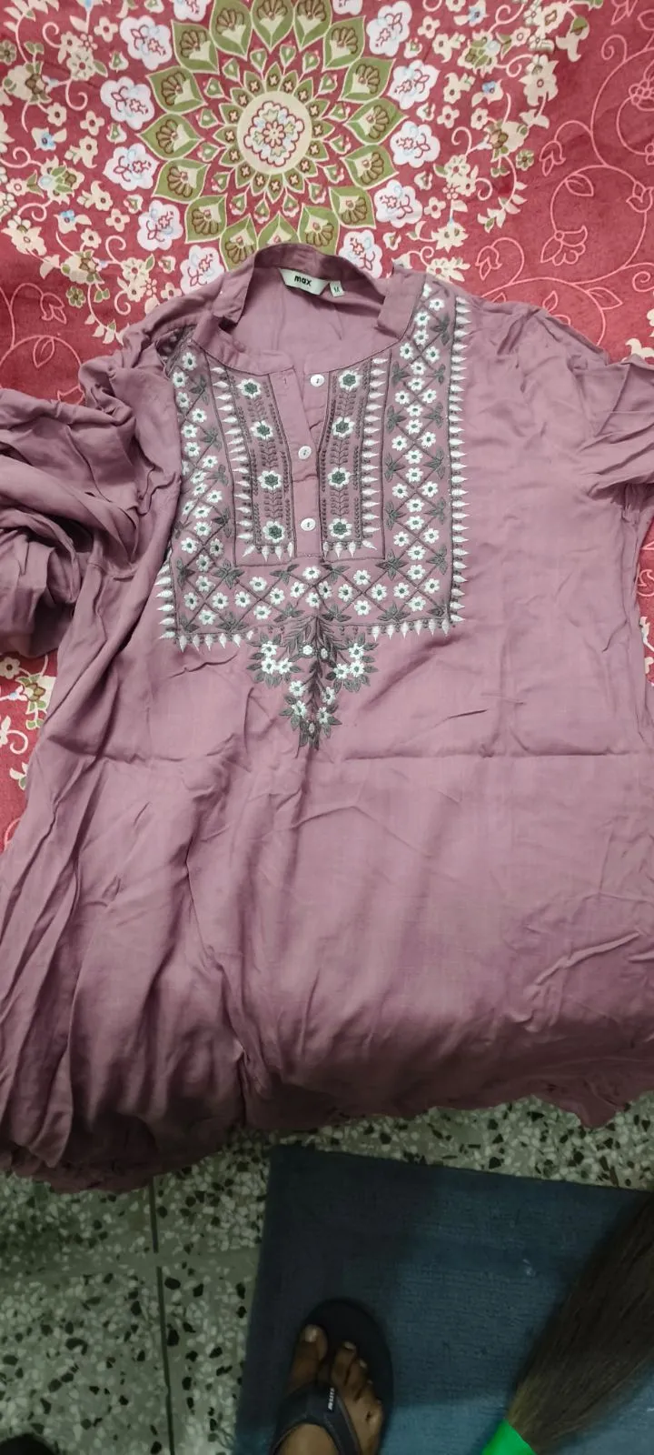 Clothes - Thumbnail 7