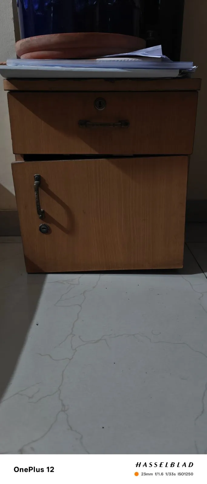 Side table for sale in NIPANIA, Madhya Pradesh
