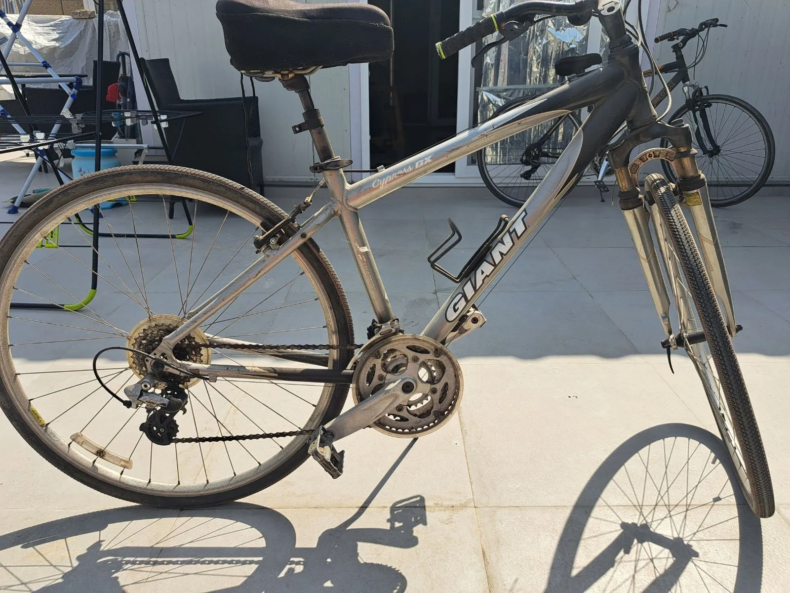 Giant Cypress Dx Hybrid Bicycle - Thumbnail 4