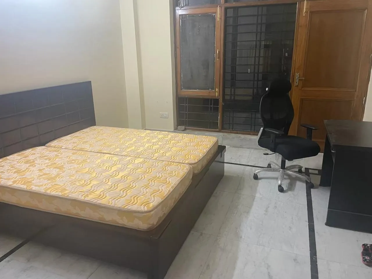 2bhk furniture for sale for sale in Gurgaon, Haryana