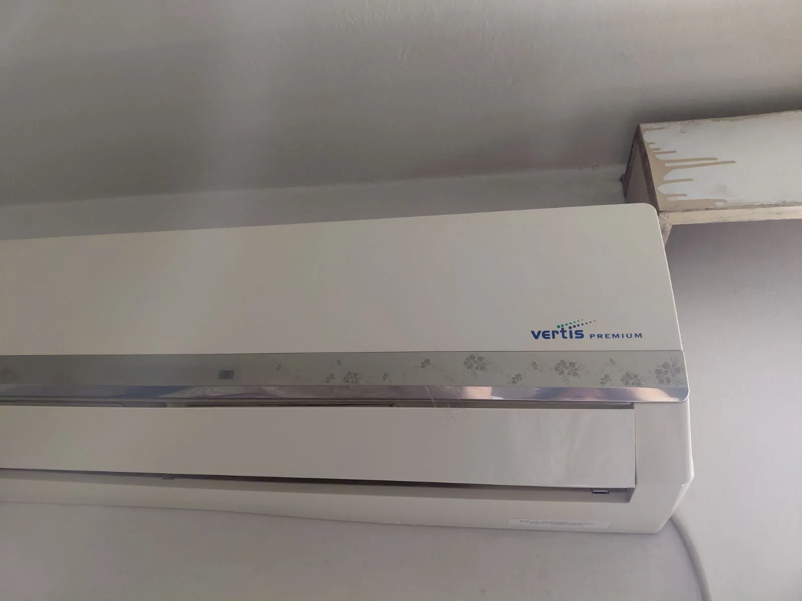 Air conditioner Voltas 1.5 t split - Thumbnail 2