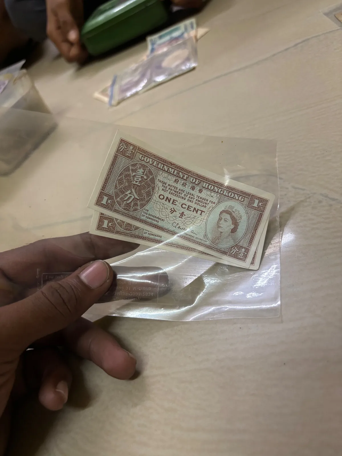Old coin and currency - Image 1