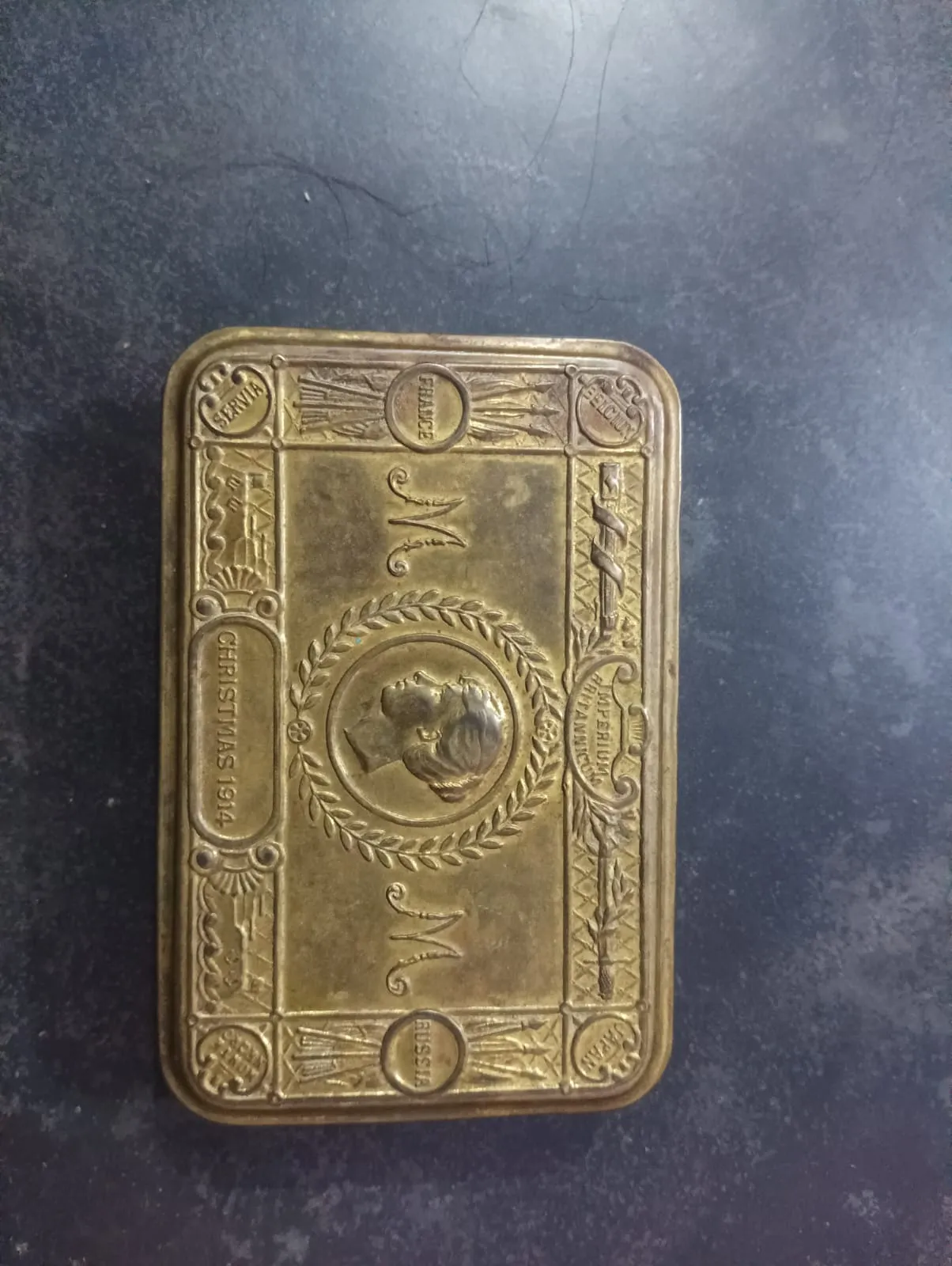 Princess Mary's chrismas gift tin from 1914 for sale in Jaipur, Rajasthan