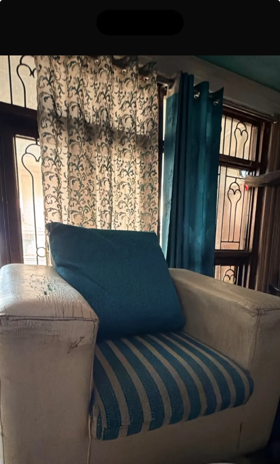 5 Seater Sofa+Dressing Table+Aquarium - Thumbnail 3