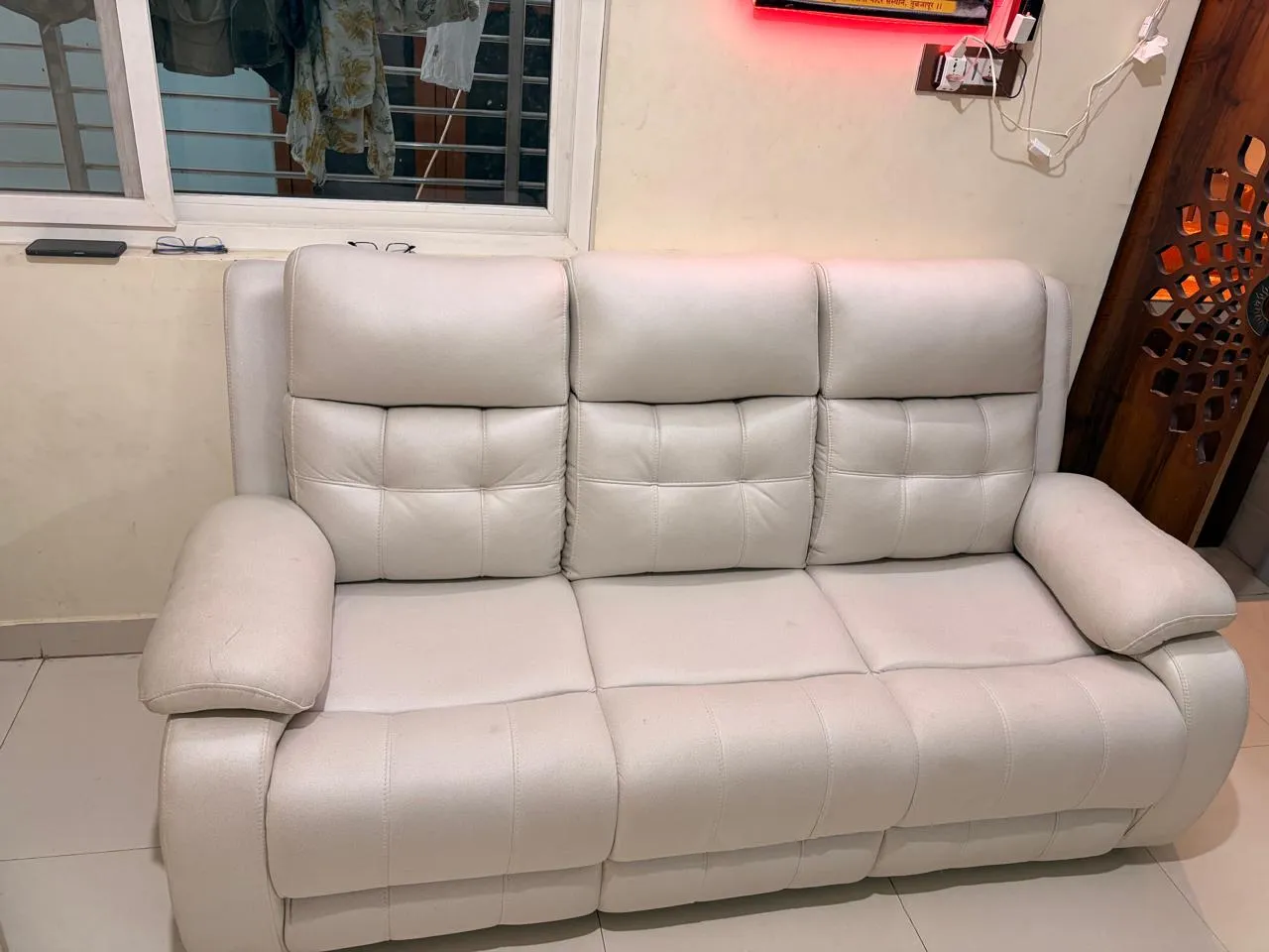 3 seater sofa and 2 rotating recliners for sale - Thumbnail 3