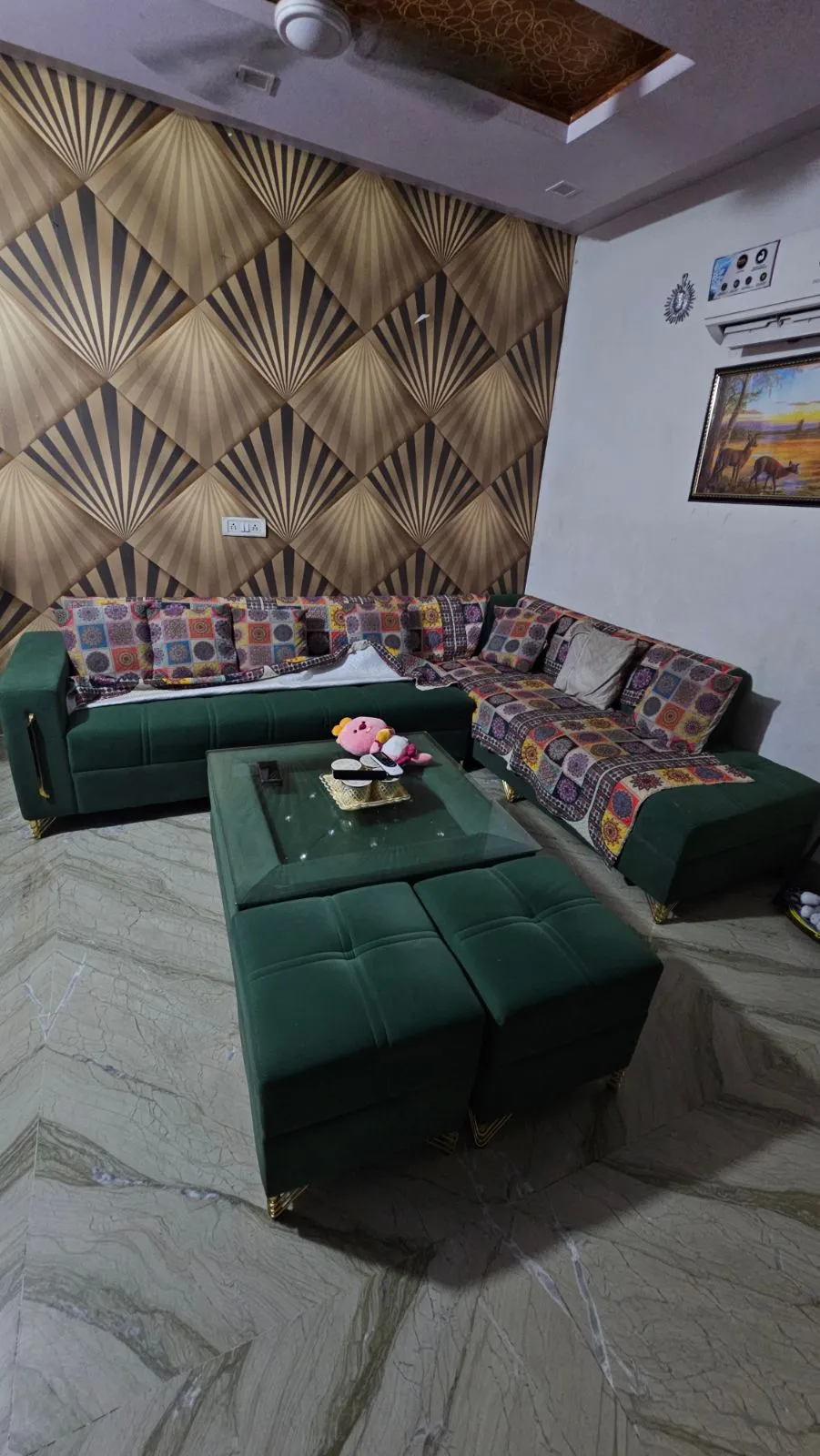 8 Seater Sofa set with Centre table - Thumbnail 7