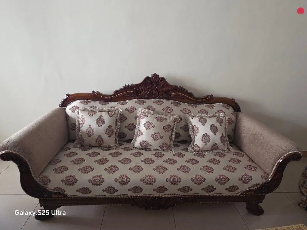 Sofa set 3-seater or 2-seater or both for sale in Gurgaon, Haryana