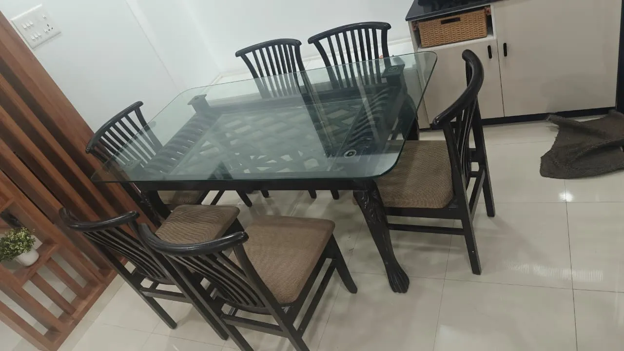 Teakwood 6 seater dining with chairs - Thumbnail 2