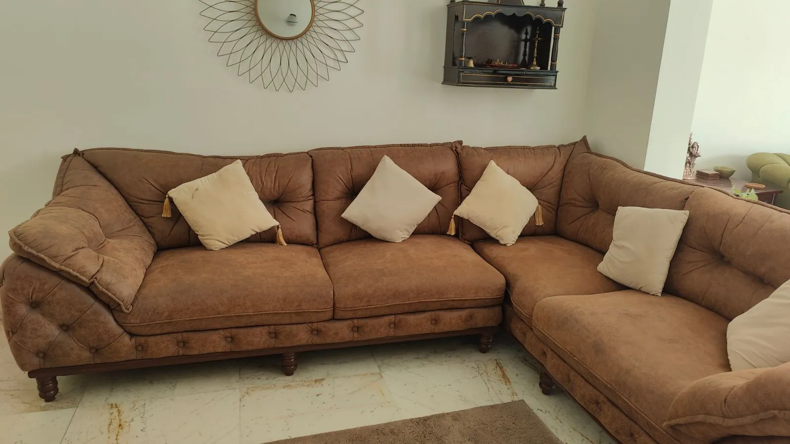 L-shape sofa - Thumbnail 2