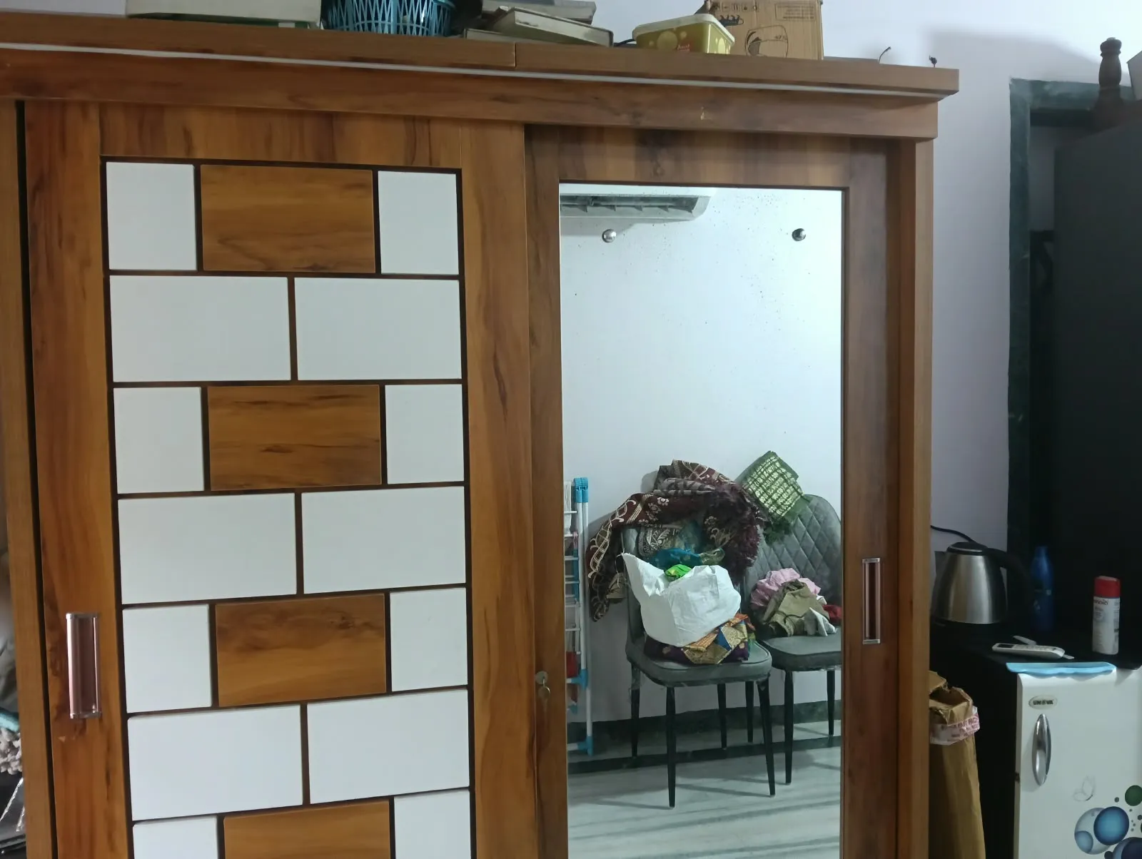 Double Door Wooden Wardrobe - Thumbnail 6