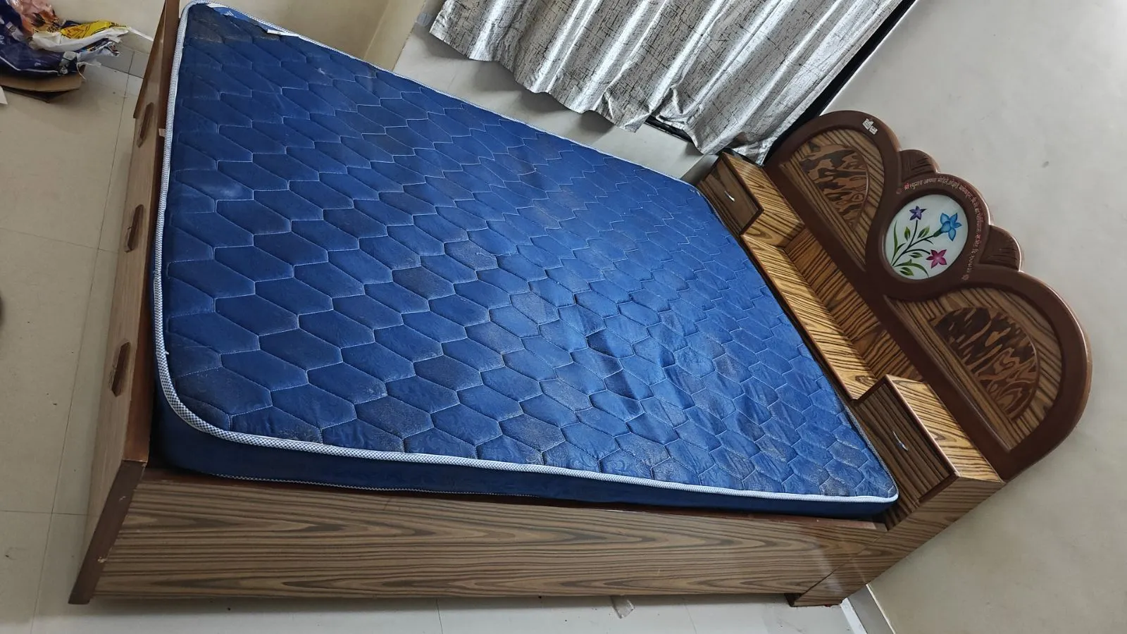Urgent sell King size Sagwani Storage Bed for sale in PUNE, Maharashtra