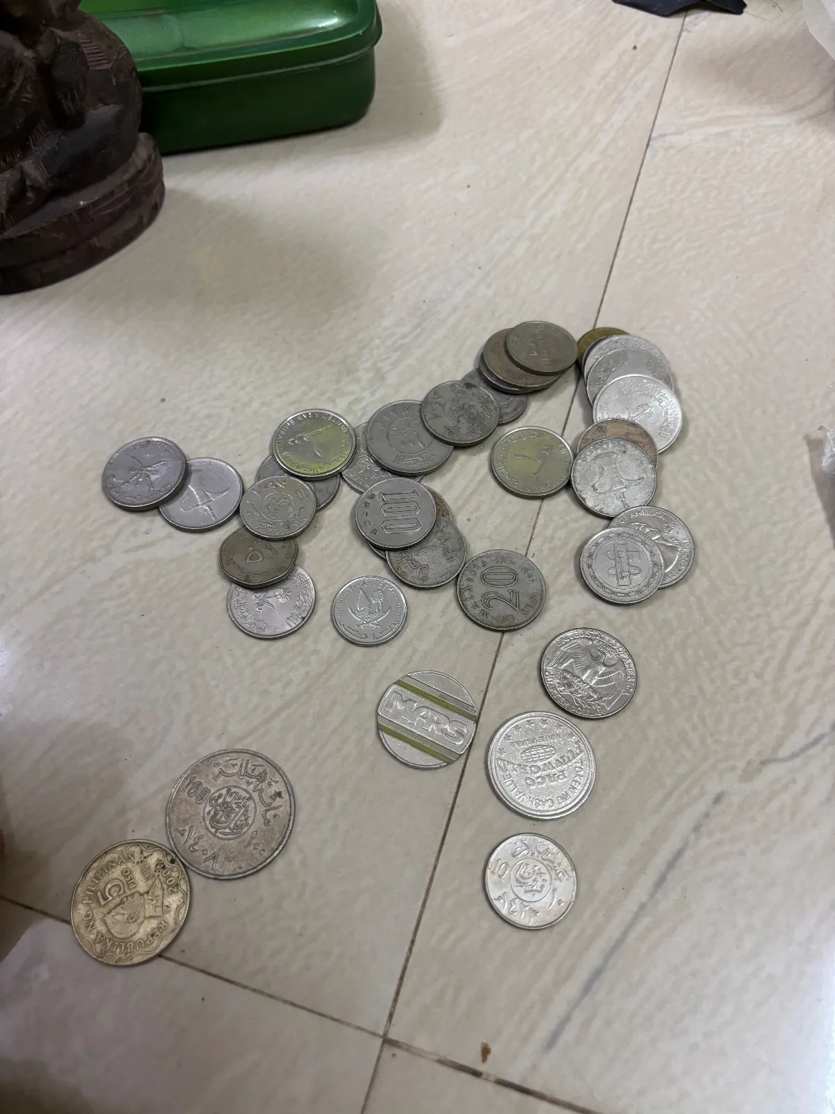 Old coin and currency - Thumbnail 9